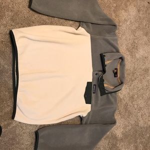 Patagonia Sweatshirt!!!!!